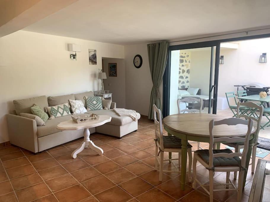Appartement Bas De Maison Lavilledieu  Dış mekan fotoğraf
